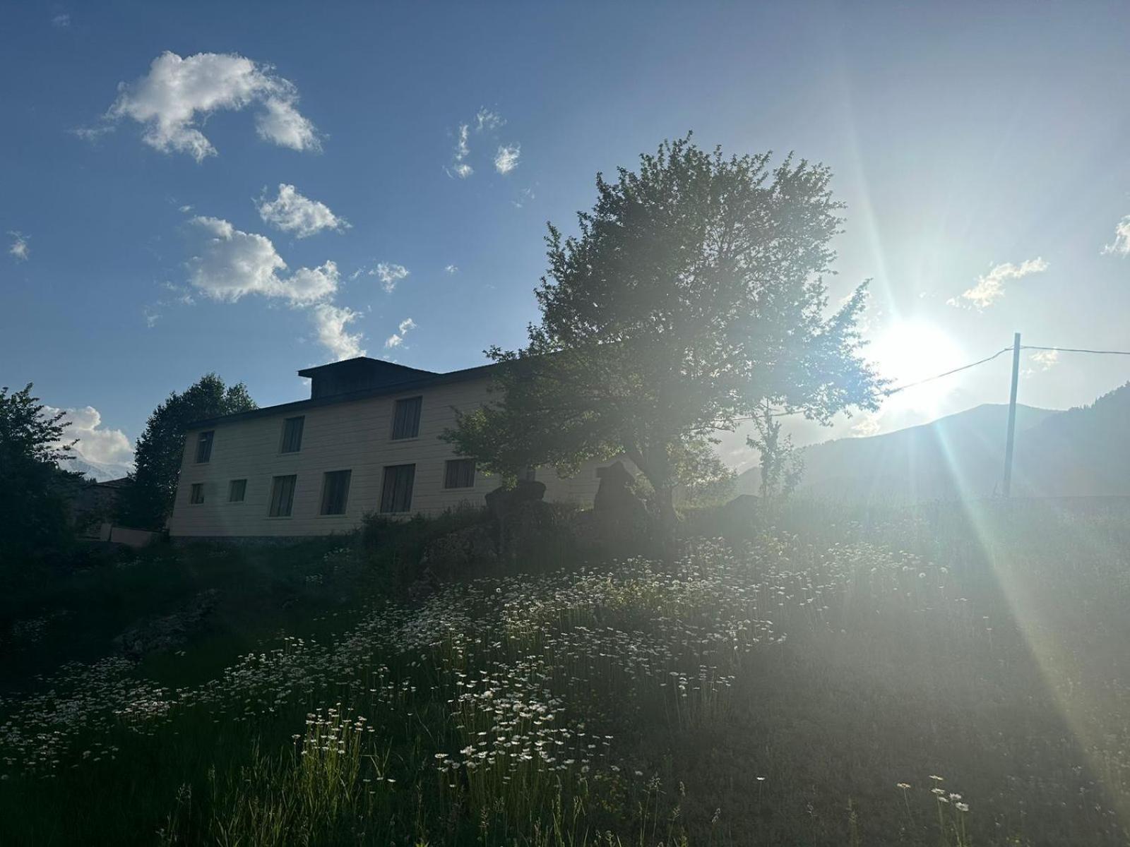 Mestiakhedi Exterior photo